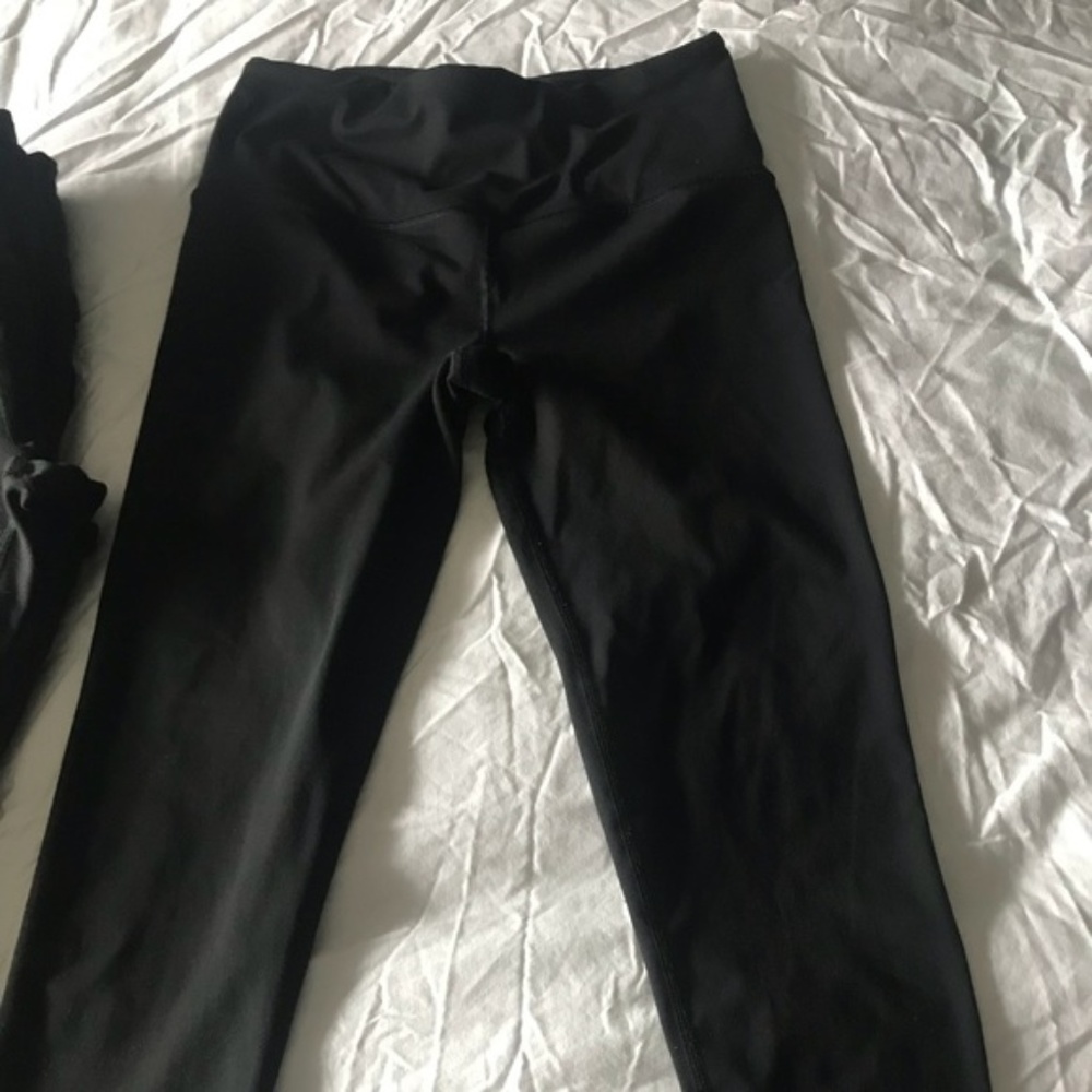 High waisted VS knockout Capri.